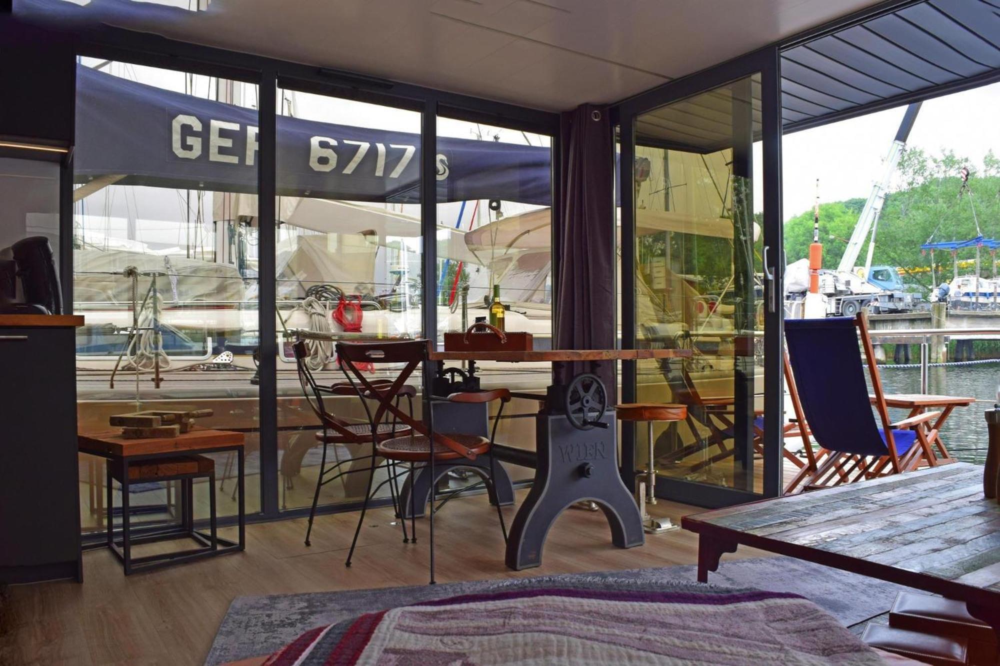 Houseboat Leni Flensburg Hotel Exterior photo